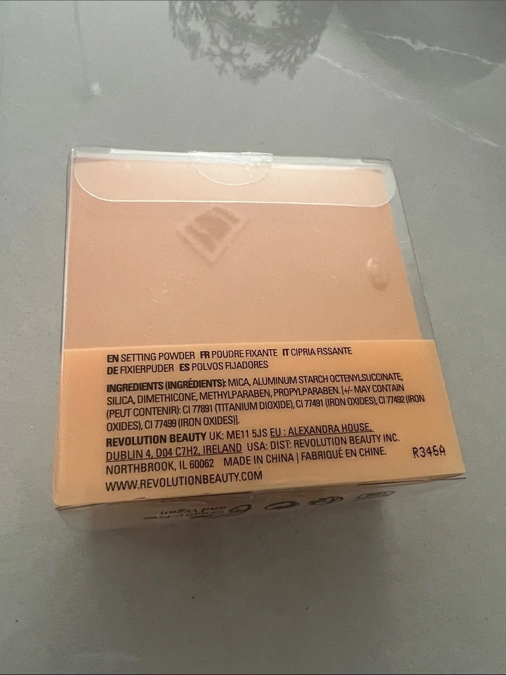 Revolution Loose Setting Powder - Deep Honey (pink & honey packaging)